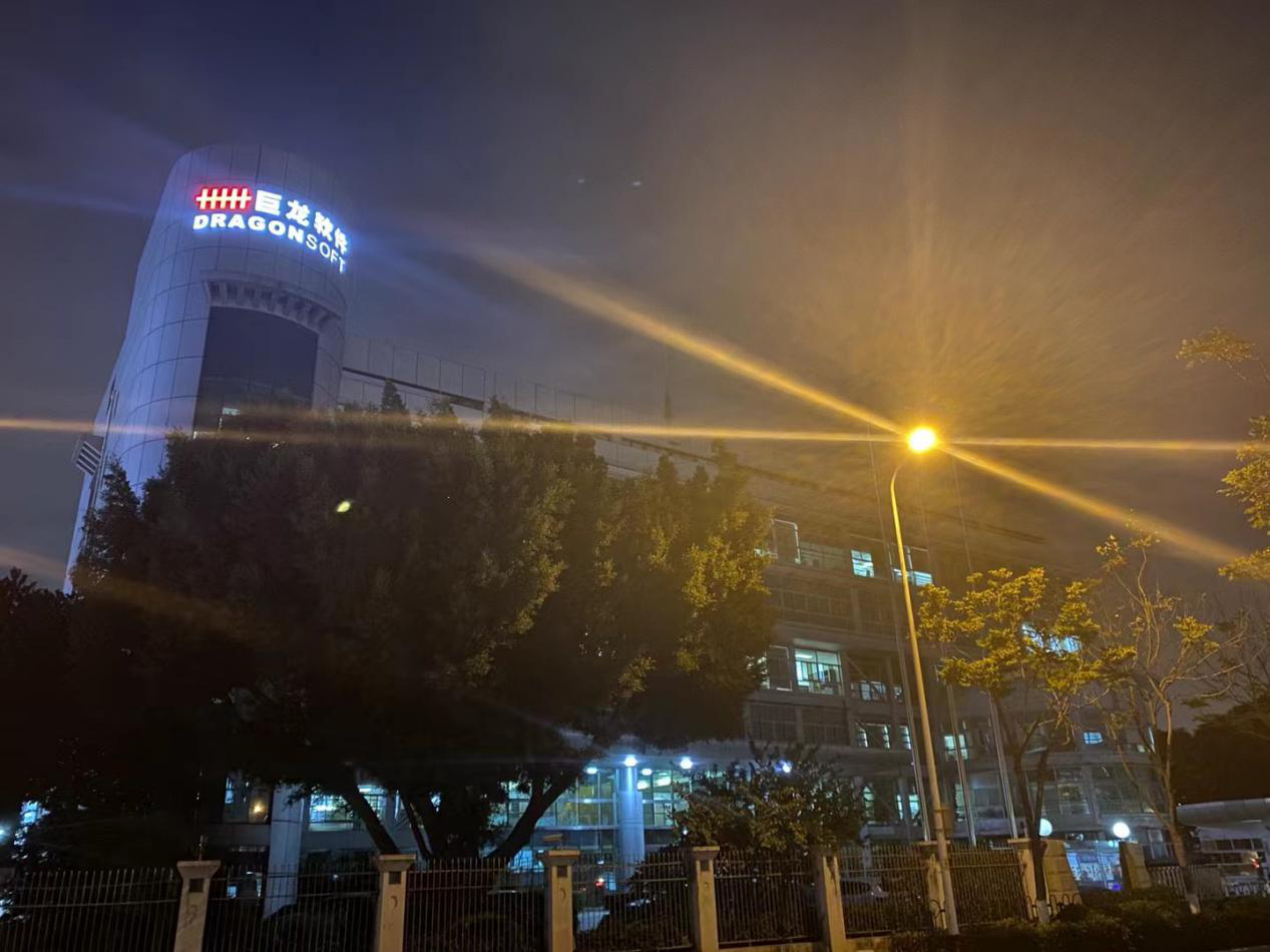 春節(jié)趕工圖片1.png 春節(jié)趕工圖片1.png